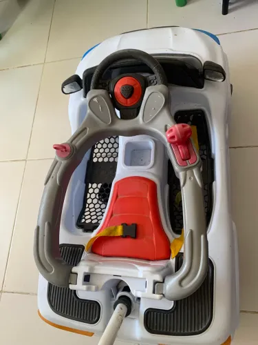 CARRINHO DE BEBÊ