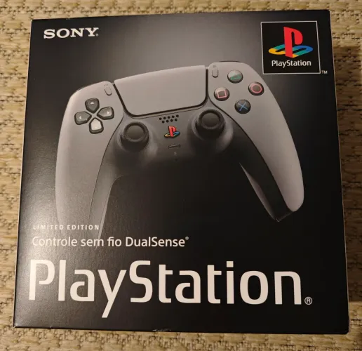 DualSense PS5 30 Anos