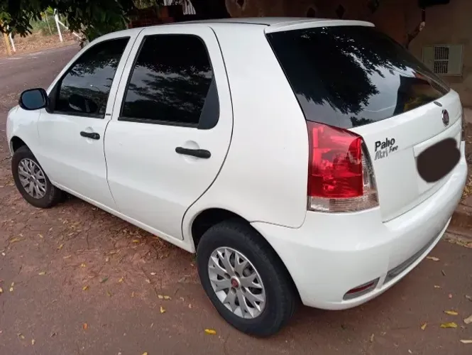 Fiat Palio Celebration 1.0 Fire Flex 8V 4P 2014