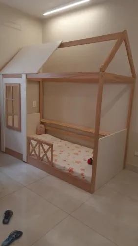 Cama Infantil Montessoriana Casinha - Madeira Maciça - Reversível