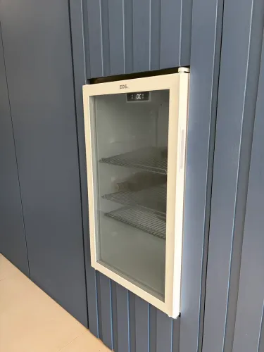 REFRIGERADOR/EXPOSITOR