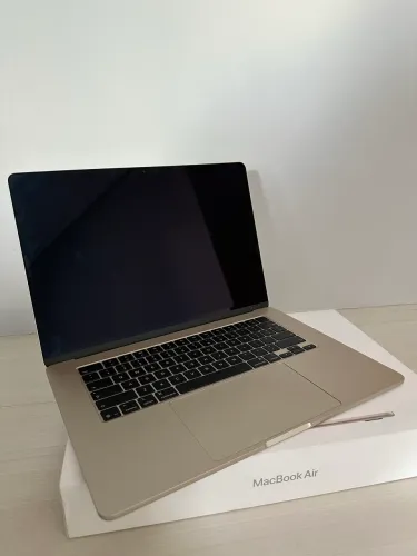 Mac book Air M5 novo