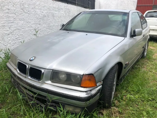 Sucata BMW 318i 1996/1997 Automática