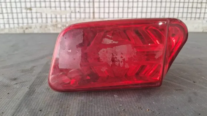 Lanterna L E . Fiat Stilo 02/12 Tampa Da Mala