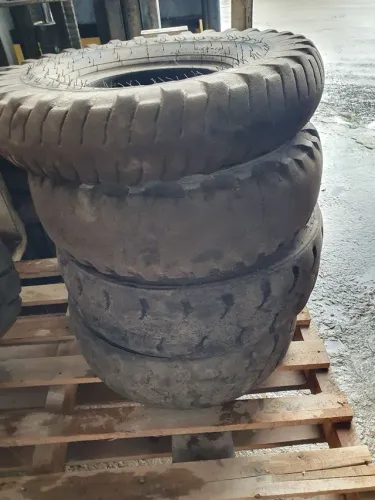 pneus de empilhadeira usados