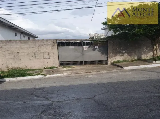 Terreno à venda no bairro Cupecê com área de 20m², sem dormitórios/quartos.