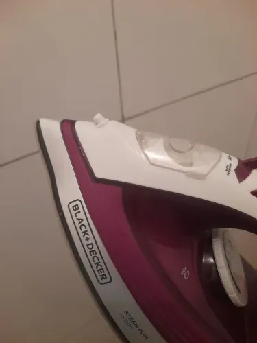 Ferro à vapor Black Decker