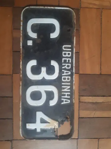 Placa Original Antiga e Rara de Carro da Época em que Uberlândia se chamava Uberabinha