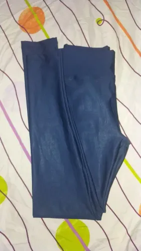Calça legging azul marinho Tam G, produto novo