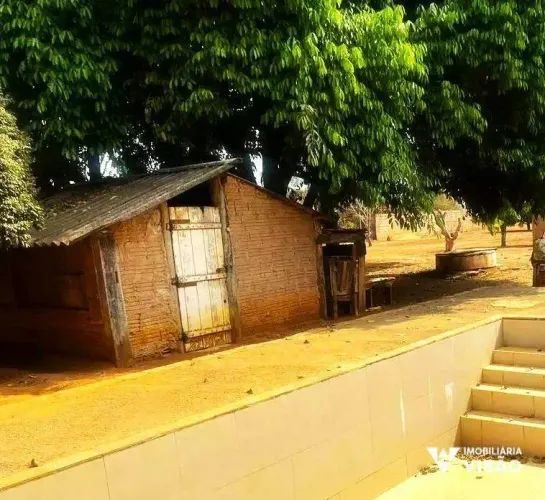 CHÁCARA À VENDA, 03 QUARTOS, VILA ARQUELAU - UBERABA/MG