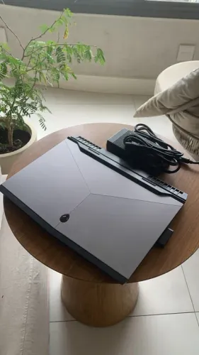 Alienware 17 R4 com GTX 1080 de 8gb
