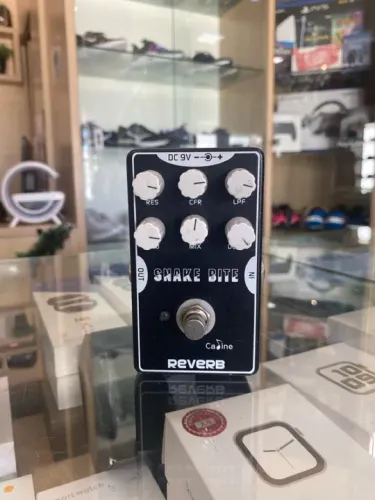 Pedal de Reverb Snake Bite - Novo