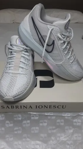TÊNIS NIKE SABRINA 1 Ion, n.40, NOVO