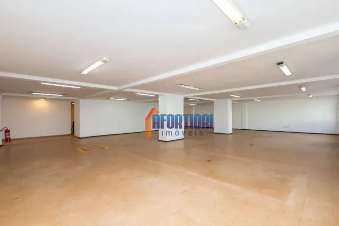 Loja, 453 m² - venda por R$ 1.500.000,00 ou aluguel por R$ 10.687,34/mês - Cabral - Curiti