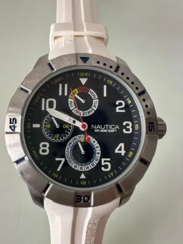 Relógio cronógrafo NAUTICA NAD12514G NSR 300 pulseira de silicone (NOVO). NUNCA USADO