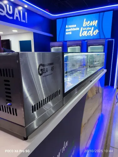 Sushi case de sobrepor, em aço inox.. ** VALOR REFERE-SE AO METRO**