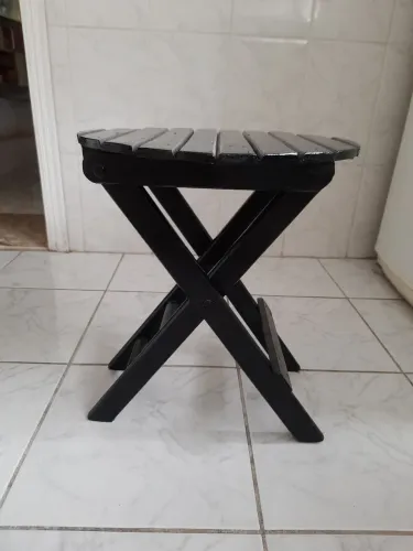 Banquinho Dobrável de Madeira Preto