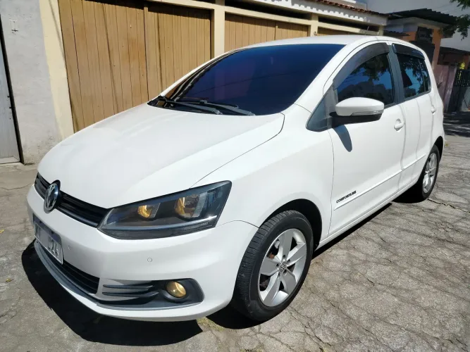 Fox Comfortline 1.6 8v. GNV Neblina Liga Leve Bags ABS Som Partic Aceito Financ. Bancário.