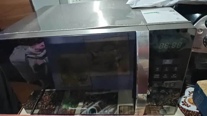 Forno Microondas 32L Panasonic NN-ST67HS