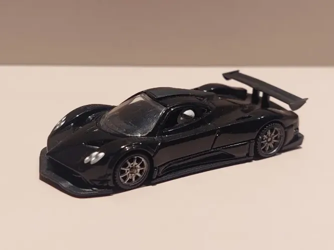 Pagani Zonda R 1/64