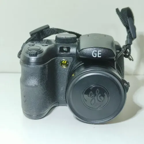 Câmera Digital Ge X5 14.1MP Zoom 15X Preta + Acessórios e Pilha