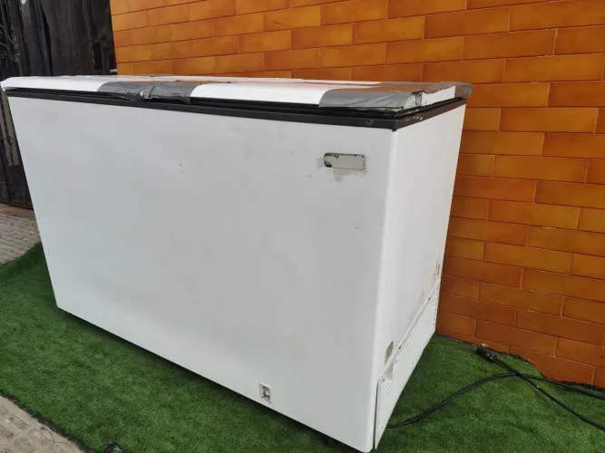 Freezer Horizontal Esmaltec 220 
