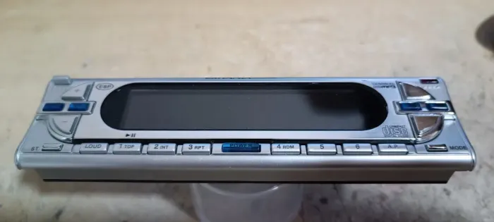 Frente Destacável Radio Automotivo Britânia Baw160