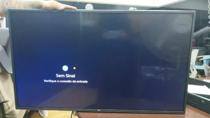 Televisão LG 43 polegadas Smart TV