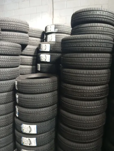 Pneu Starke top, aro 15 185/60  Imperdível