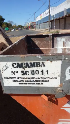 Alugo caçamba para retirada de Entulhos 