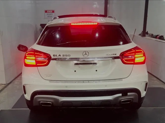SUCATA Mercedes-Benz GLA 250 2.0 2016 2017 PEÇAS E ACESSÓRIOS 