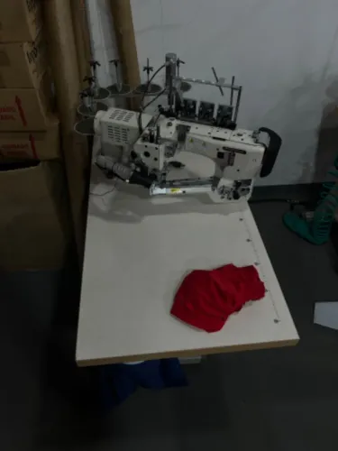 Máquina de Costura Flat Seamer Kansai Bi volt 110/220
