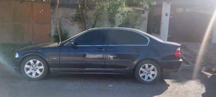 BMW 323I A 2.5 24V 2001