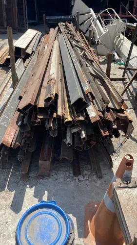 Lote de 20 Toneladas Ferragens Estruturais