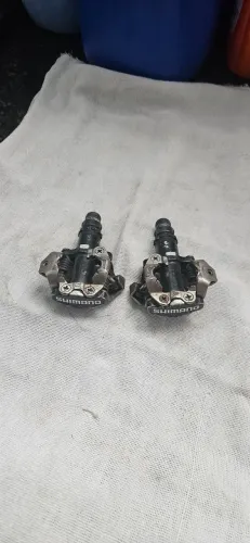 Pedais Shimano mtb- M520