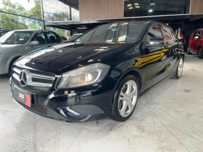 MERCEDES-BENZ A200TURBO 2014