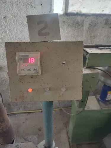 Forno para fundição de zamak marca cajol 50 kg a gás 