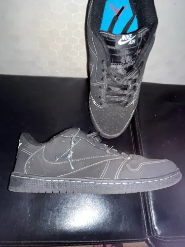 Travis Scott x Air Jordan 1 Low OG Black Phantom