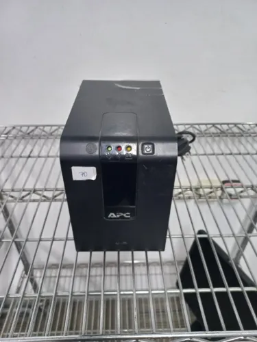 No-break  APC  BackUPs 700 (Usado)