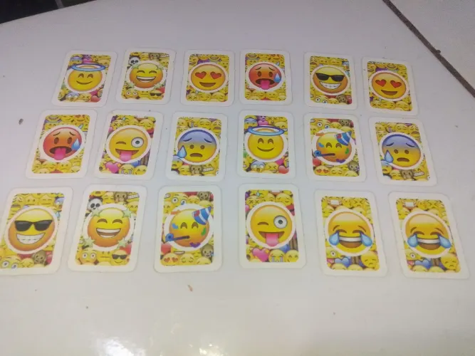 Cartas Emoji