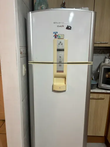 Vendo geladeira frost free