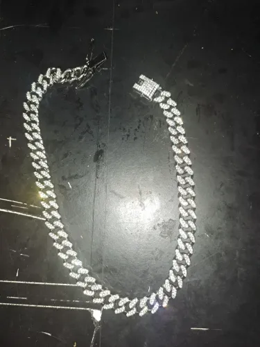 Corrente de Prata com Pedras de Zircônia