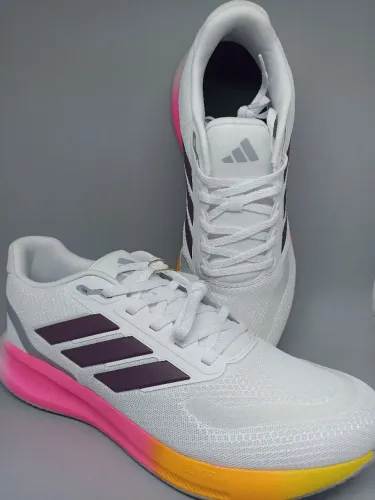 Tênis Adidas Tamanho 41