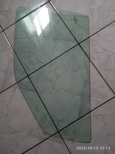 Vidro Porta Dianteira VW Gol/Parati/SaveiroG3