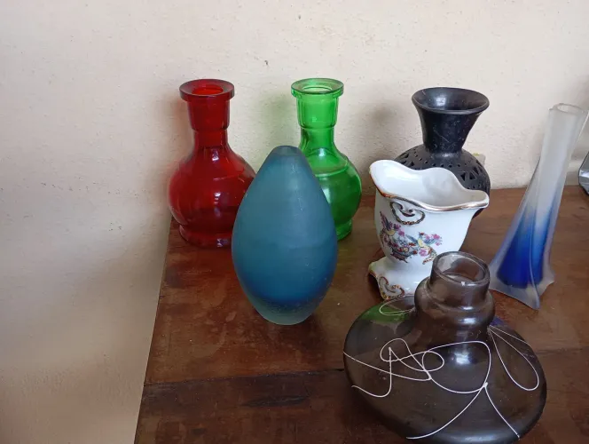 Lote de Vasos antigo, liquidação 