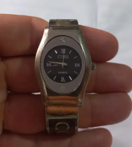 Relógio bracelete COSS 