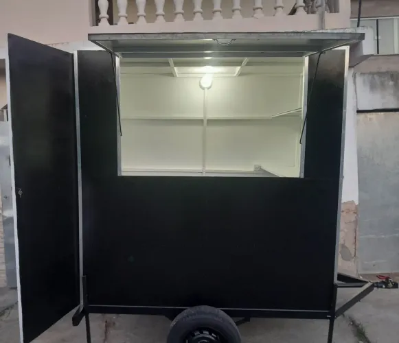 Trailer