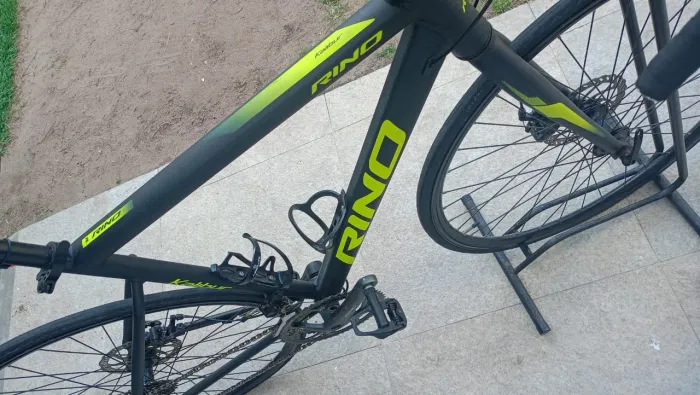 Bicicleta Speed Rino Gaya Kalibur Aro 700 com 18 Marchas - Freio a Disco - Cubo Cassete