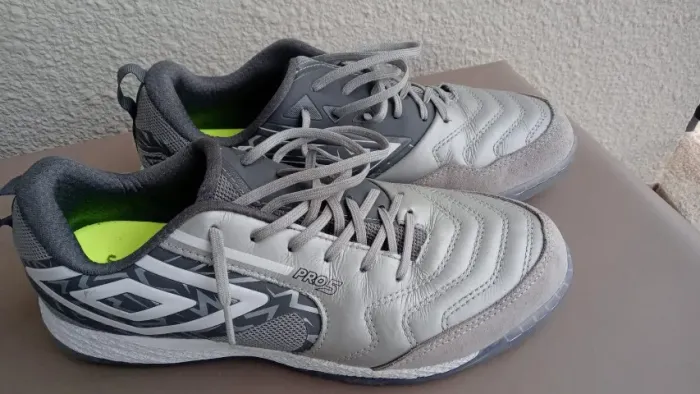 chuteira futsal