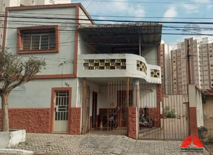 MOOCA - CASA - VENDE - 200m úteis. 2 MORADIAS INDEPENDENTES - TERRENO 10 X 26 PLANO